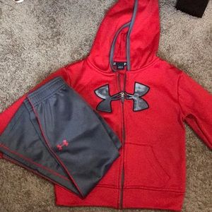 Jacket and sweatpants set